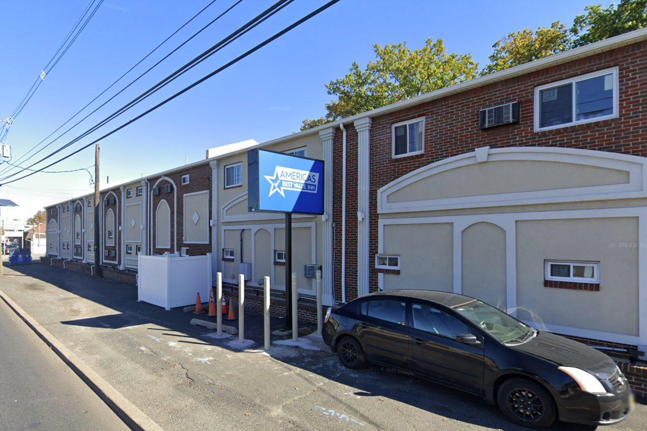 Americas Best Value Inn Avenel Woodbridge Экстерьер фото