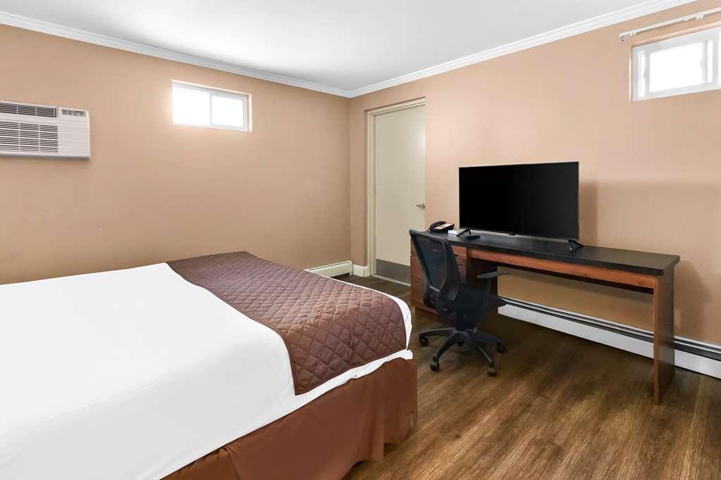 Americas Best Value Inn Avenel Woodbridge Номер фото